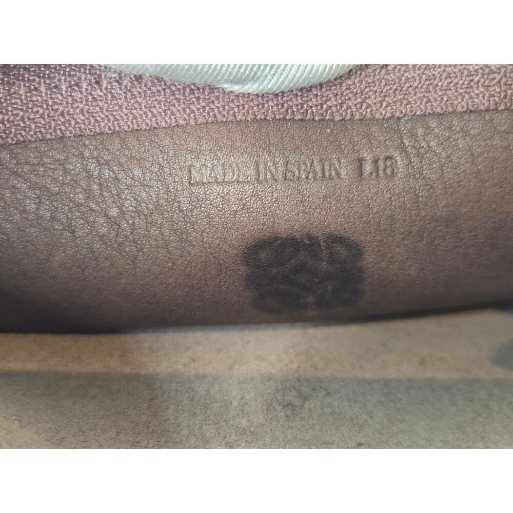 Loewe Brown Suede Anagram Zip Pouch Clutch Leather Auth Spain Lightweight Soft - Picture 12 of 12